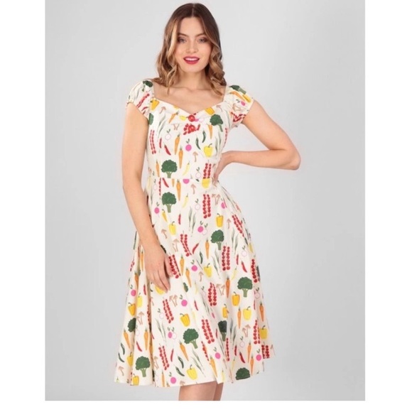 Collectif Dresses & Skirts - Modcloth Collectif Summer Vegetable Garden Print Fit Flare, Swing Skirt Dress,16
